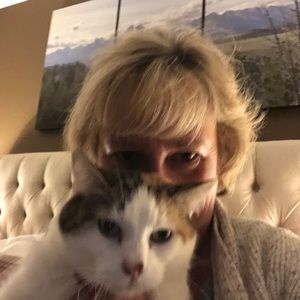 Meet your Posher, Beth